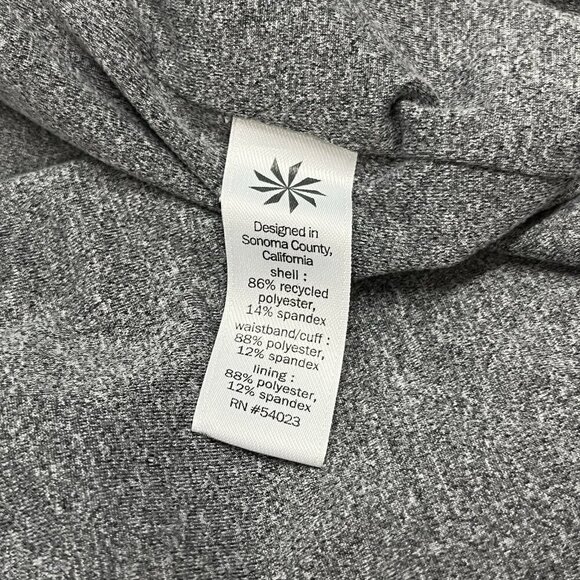 Athleta Trekkie North Jogger Pants Size 12 Black Pockets Athleisure Gorpcore - Picture 8 of 13